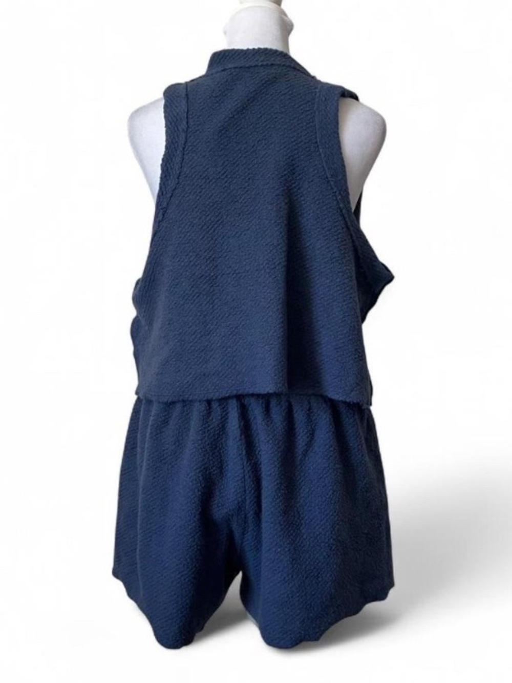 Free People Navy Blue Textured Knit Sleeveless Top & Shorts set size Medium - Picture 4 of 10